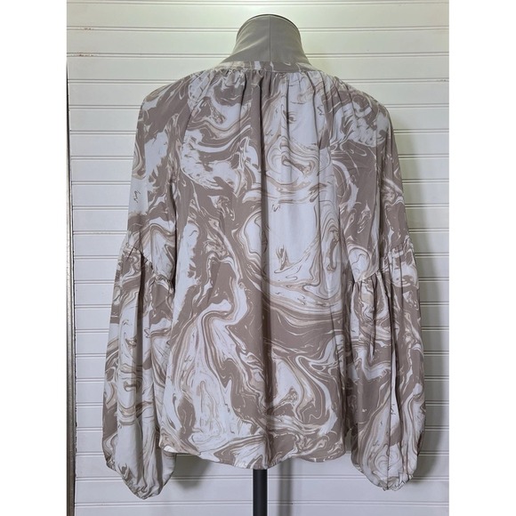 August Sky Anthropologie Beige Abstract Print Long Sleeve Blouse Top Size M - Picture 4 of 9